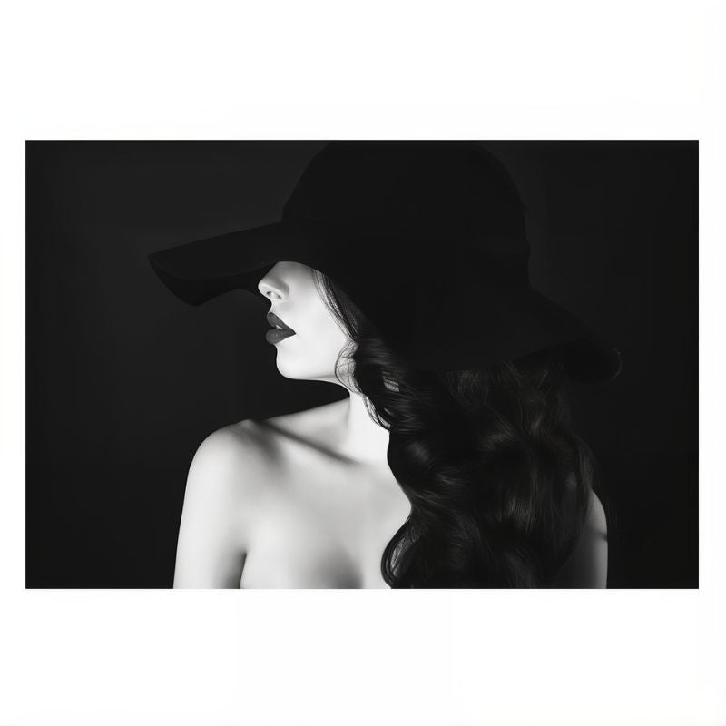 Tableau Femme Chapeau Noir